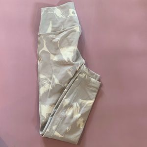 Lululemon 25” Wunder Under Leggings